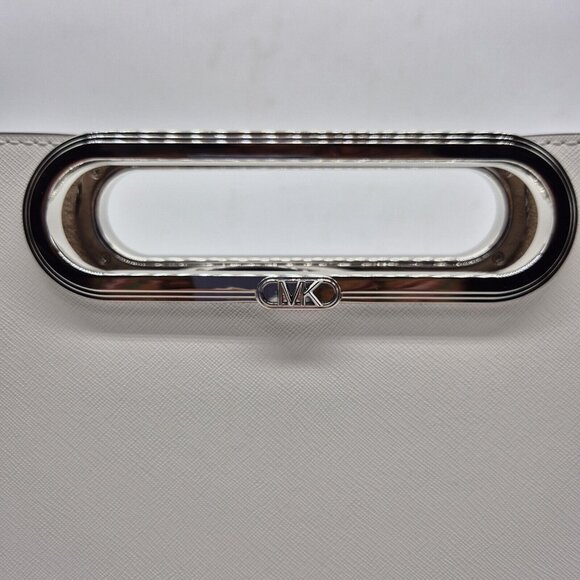 Michael Kors Chelsea Large Silver Convertible Clutch Optic White Shoulder Strap - Picture 5 of 15